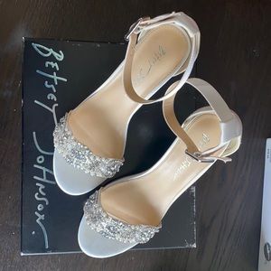 Gently used Betsey Johnson Ivory heels